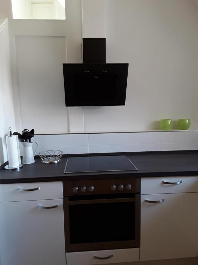 Willkommen In Unserem Kleinen Paradies Venningen Exterior foto